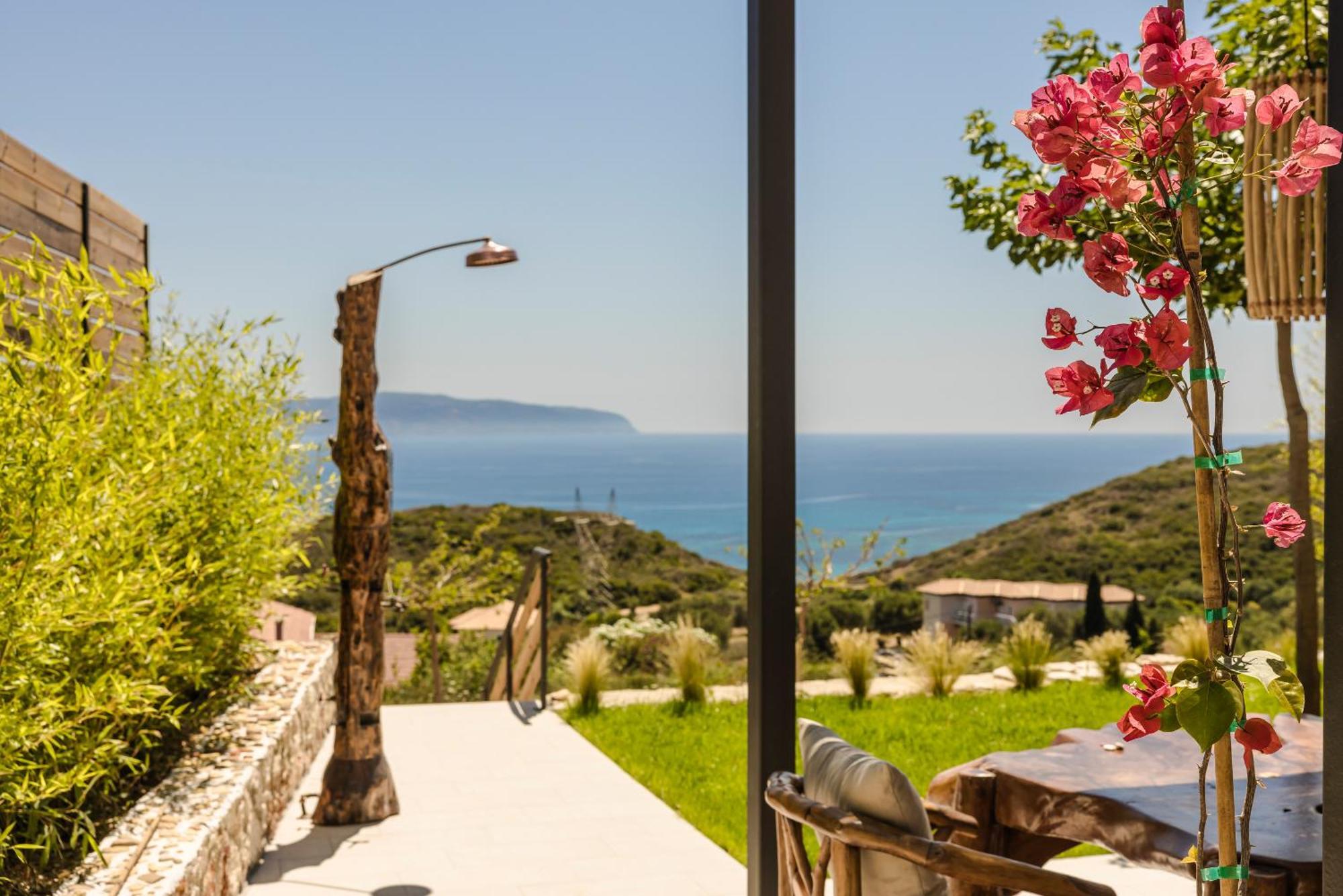Hilaritas Luxury Suites Sea View, Private Pool & Jacuzzi Paradise Ratzaklion Екстер'єр фото